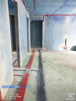 中铁逸都在建工地水电施工中